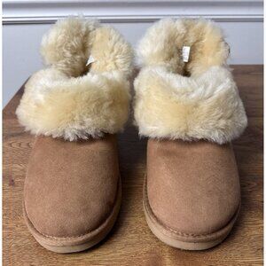 Women's Fireside by Dearfoams Perth Genuine Shearling Foldover Boot Size 11